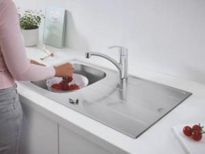 Кухонная мойка Grohe K200 31552SD1 + смеситель Grohe Eurosmart 33281003