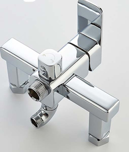 Смеситель для ванны Ledeme H33 L2233