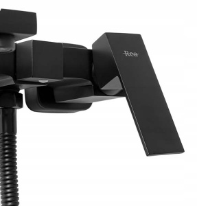 Смеситель для ванны Rea Fenix Black REA-B3310