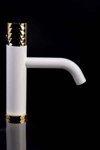 Смеситель для умывальника Boheme Stick 121-WG White Diamond Gold
