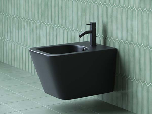 Подвесное биде CeramicaNova Metric CN3008MB с донным клапаном