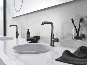 Смеситель для умывальника Grohe Essence 32628A01 / 32628AL1, темный графит глянец