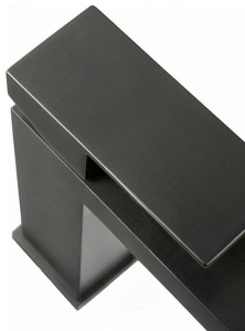 Смеситель для умывальника Filarete Fing FL5040BG