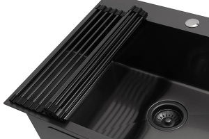 Кухонная мойка Arfeka Eco AR 60 Black с дозатором и роллер-матом