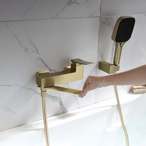 Смеситель для ванны Ganzer GZ05132-S