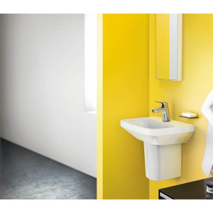Смеситель для умывальника Hansgrohe Logis 71077000 с донным клапаном