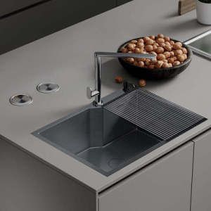 Кухонная мойка Roxen Wellnes 60 PVD (оружейная сталь) с ролл-матом и дозатором, 60х45, оружейная сталь