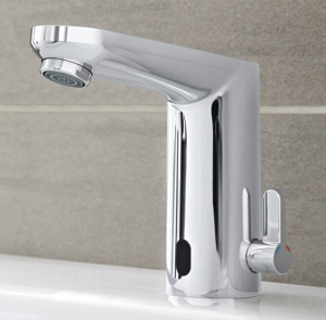 Смеситель для умывальника Grohe Eurosmart Cosmopolitan E 36331001 сенсорный