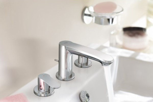 Смеситель для умывальника Grohe Eurostyle Cosmopolitan 20208002