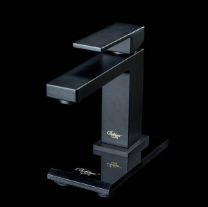 Смеситель для умывальника Boheme Qubic Matt Black 471-B