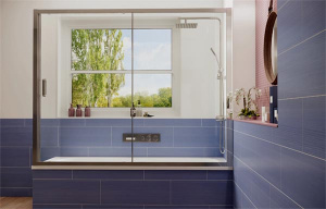 Акриловая ванна Lavinia Boho One 150х70 с душевой шторкой Ambassador Bath Screens, 150х70