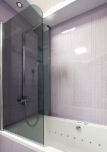 Душевая шторка на ванну Omnires Mayfair QP93B, 70х140, прозрачный