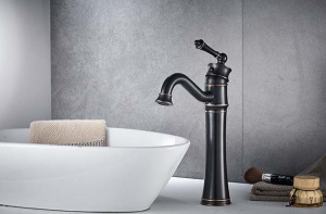 Смеситель для умывальника Rea Vintage Old Black REA-B0227