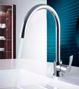 Смеситель для кухонной мойки Lemark Plus Strike LM1105C
