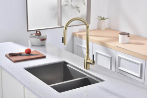 Смеситель для кухонной мойки Paulmark Universal Un213880-SBG с подключением к фильтру воды