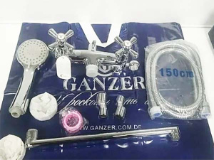 Смеситель для ванны Ganzer GZ13042