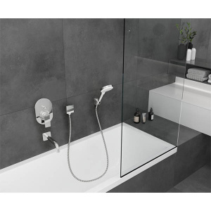 Душевая лейка со шлангом Hansgrohe Vernis Blend 26273000