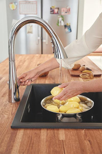 Смеситель для кухонной мойки Grohe Zedra Touch 30219002 / 30219DC2 сенсорный, хром